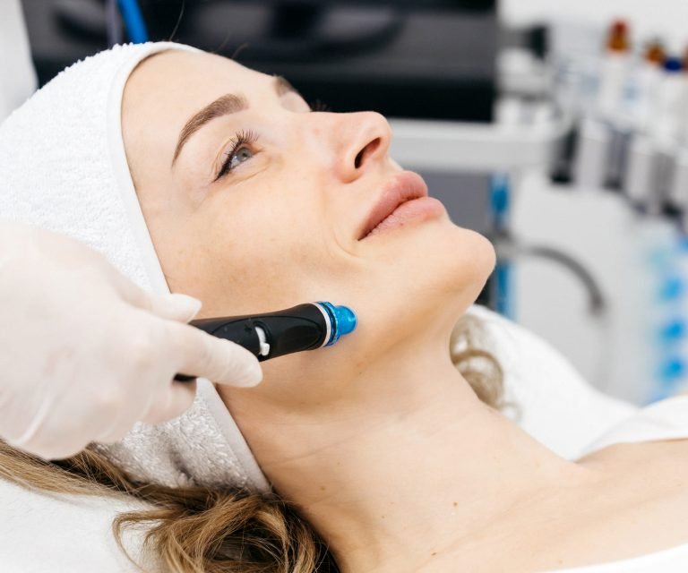 Microneedling facial image
